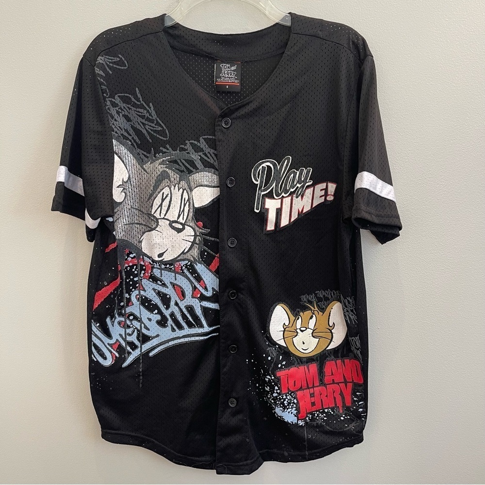 Tom And Jerry Baseball/Softball Style Jersey Men’s Small Black Graphic Jersey